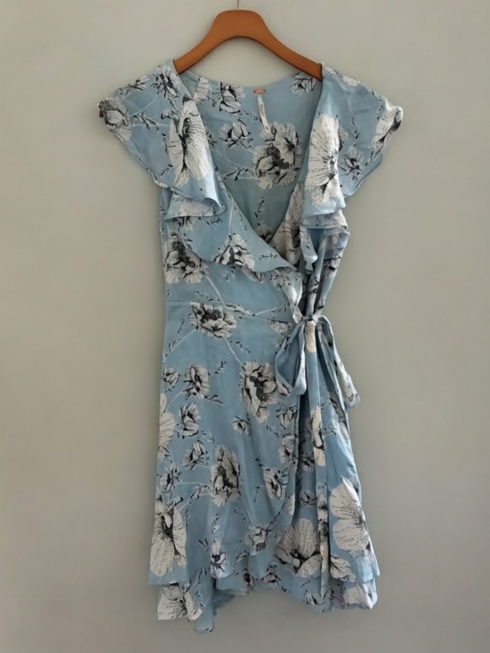 Free People French Quarter Wrap Dress | Blue Floral | Size M | EUC